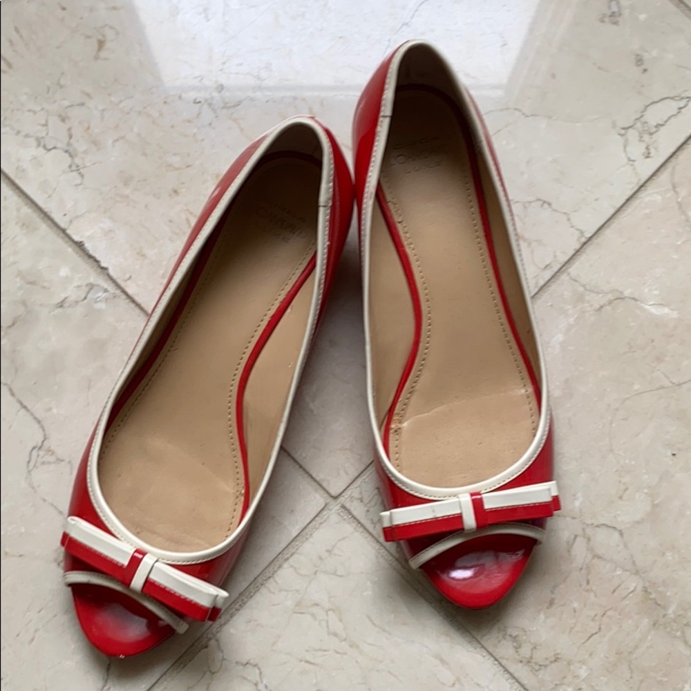Red patent leather peep toe kitty heels